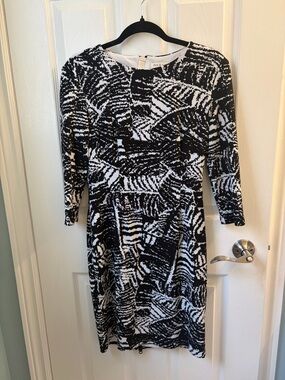 Black and White Printed Long Sleeve Sheath Dress